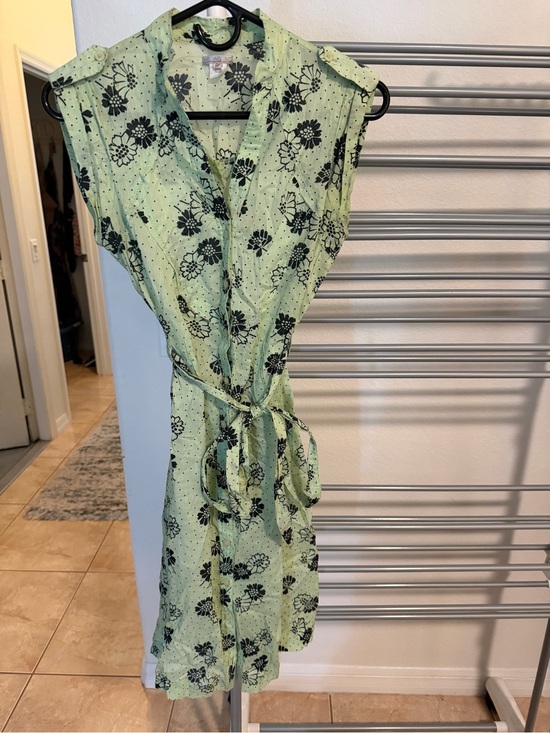 Luli & Me Dresses & Skirts - Luli & Me Light Green Floral Shirt Dress with Black Print